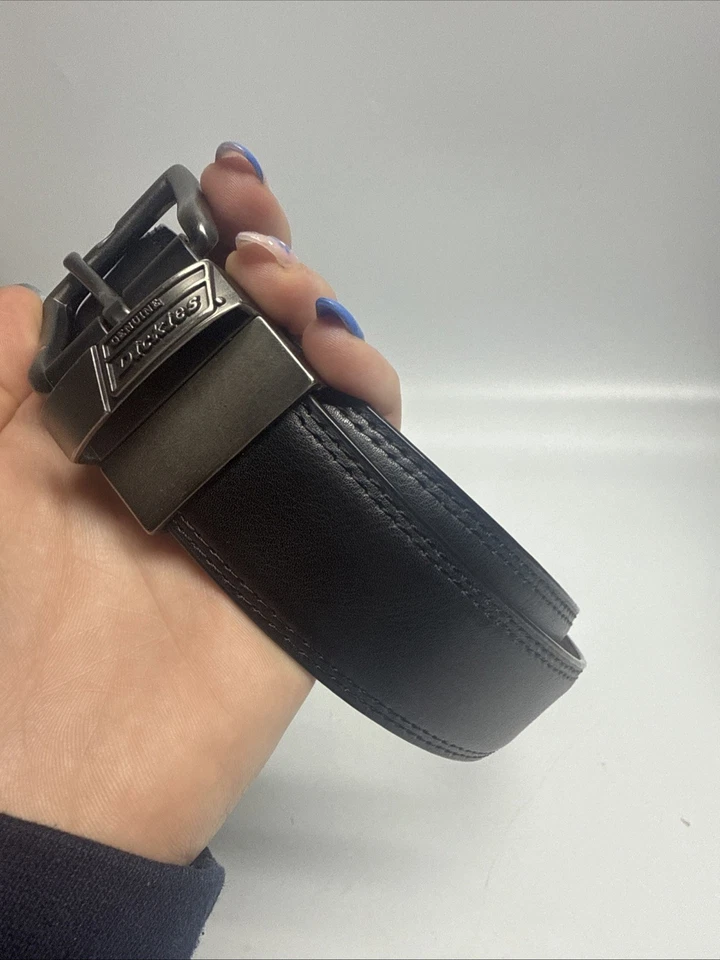 Cinturón Dickies de cuero para hombre talla 32/80 reversible marrón negro níquel cepillado Foto 2 de 4