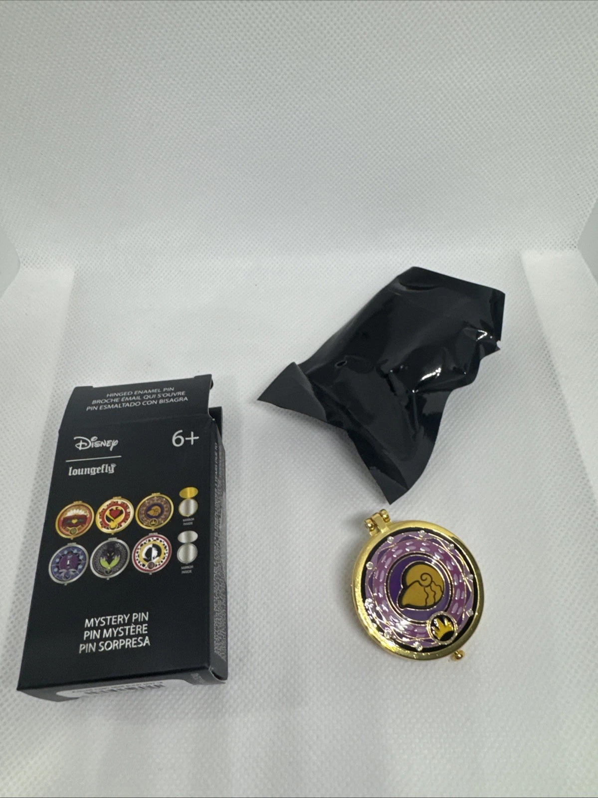 Loungefly Disney Villains Compact Mirror Hinged Pin Ursula The Little Mermaid