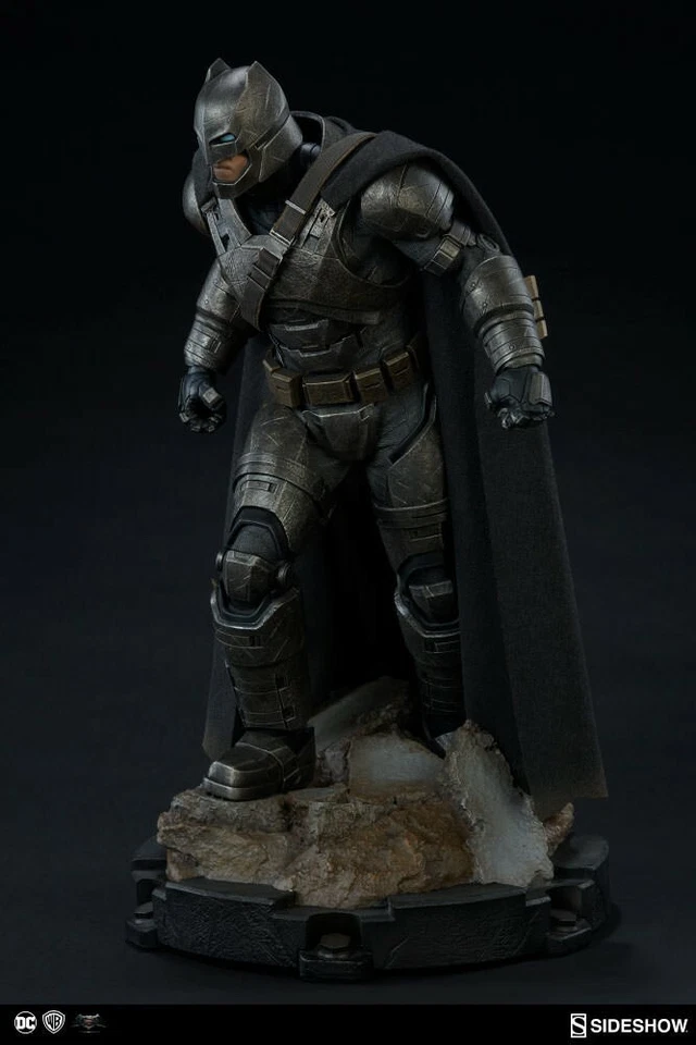 Boneco Armored Batman - Batman v Superman Dawn of Justice formato premium novo na caixa - Imagem 3 de 4