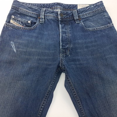 diesel levan jeans