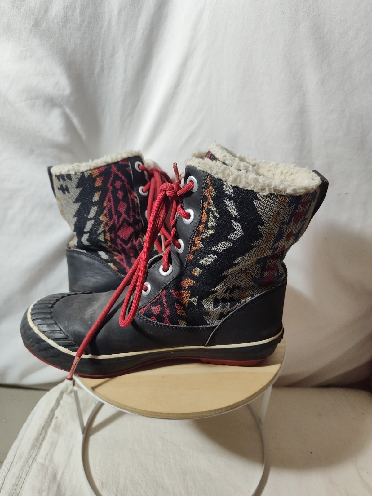 KEEN donna tg. 7 Stivali Elsa impermeabili anatra stampa azteca con fodera sherpa