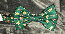Men's Green Christmas Neck Bow Tie -Holiday Gingerbread Man, Candy Canes - New