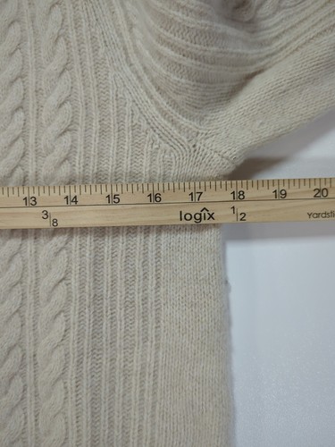 Banana Republic Cable Knit Sweater Womens Med Cream Merino Wool Blend Crew Neck - Picture 5 of 7