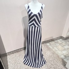 Gap Maxi Dress Sleeveless Longline Medium Blue Striped Soft Great Drape Stretch