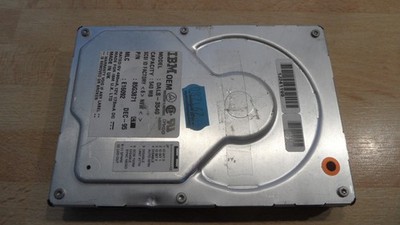 Alte Festplatte IBM OEM Model DALS - 3540 Capacity 540MB P/N 85G3871 MLC E16092
