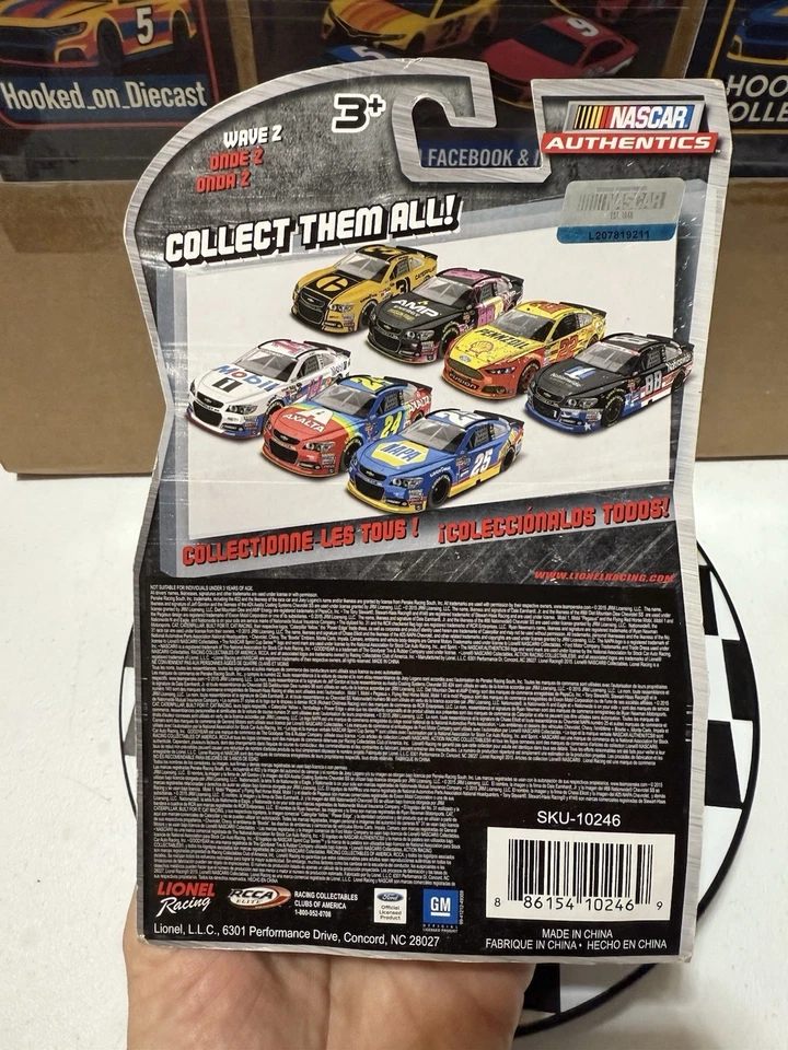 Chase Elliott #9 NAPA DARLINGTON THROWBACK 2015 1/64 DIECAST Nascar Authentics - Image 4 of 4