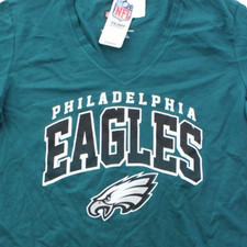 NWT / NFL Team Apparel Women's NFL PHILADELPHIA EAGLES Green V-NECK T-SHIRT - L