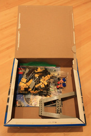 LEGO 4514 World City Cargo Crane - 100% COMPLETE w/Box, Manual