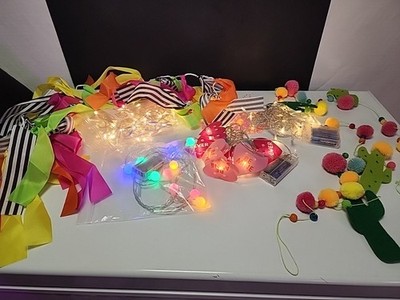 Lot of 4 Battery Operated Light Strings & 2 Strands Of Garland Spring Decoration