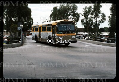 SCRTD. FLXIBLE BUS #4213. El Monte (CA). Original Slide 1984.