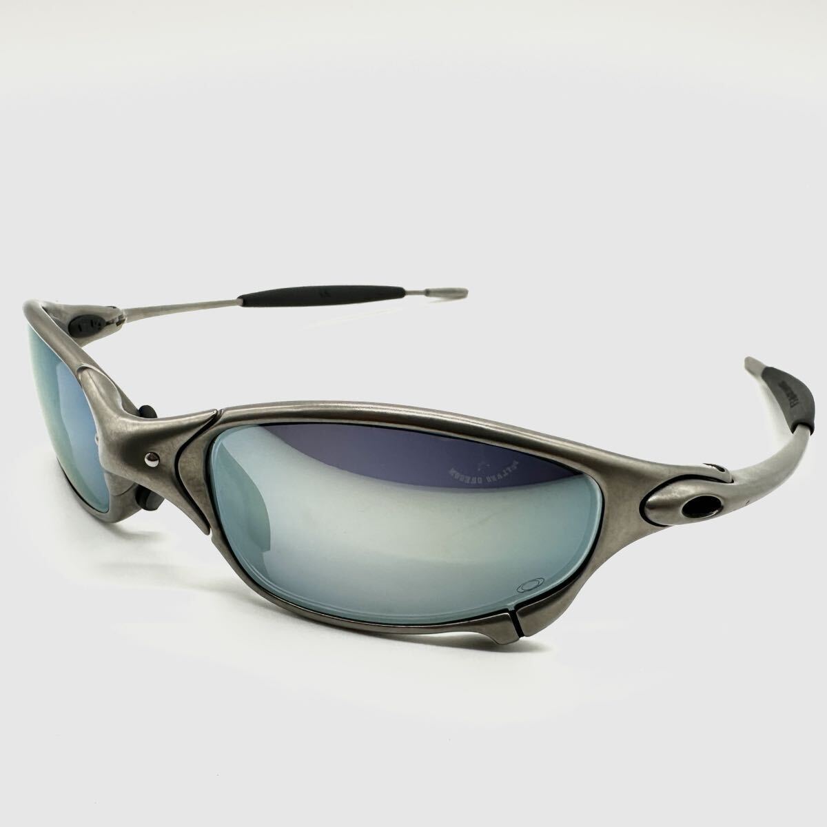 OAKLEY Juliet X-Metal Men's Sunglasses Eyewear Gray w/ case OAKLEY Juliet X-Metal Men's Sunglasses Eyewear Gray w/ case