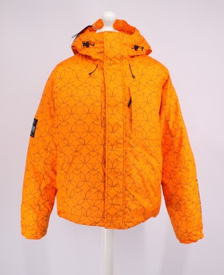 PUMA X PLEASURES HERREN STARS PUFFER JACKE ORANGE GLOW UVP £290 EG