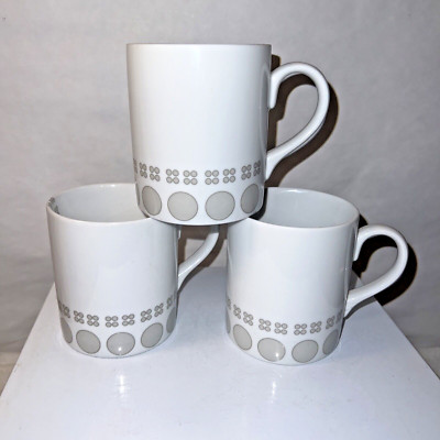 (3) Studio Nova Truck Columbus Circle Taupe mugs - excellent condition!