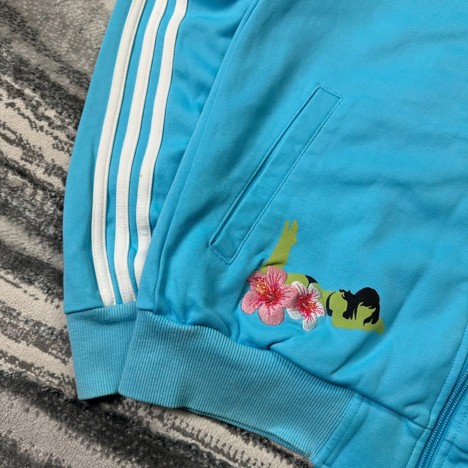 VTG Adidas Honolulu Hula 2000's Y2K Size Medium Blue Tracksuit Top Track Jacket image 4