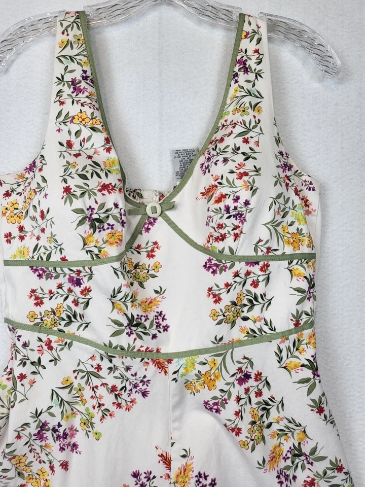 R & K ORIGINALS CREAM FLORAL SLEEVELESS KNEE LENGTH WOMENS DRESS - Image 4 of 4