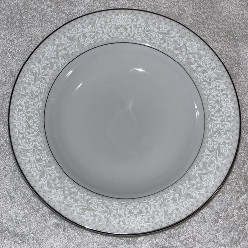 Vintage Sango (3775) "Antique Lace" 8 3/8” Rimmed Soup Bowl - Japan - Picture 2 of 5