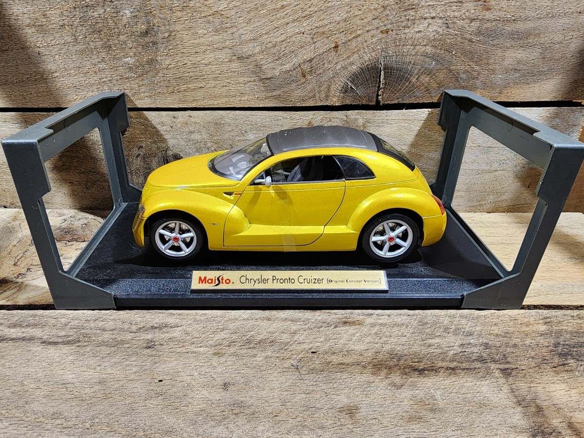 ミニカー Maisto Chrysler Pronto Cruizer 1/18 Maisto Chrysler