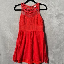 FOREVER 21 Sheath Dress Women Small Red Crochet Lace Pleated Sleeveless Back Zip