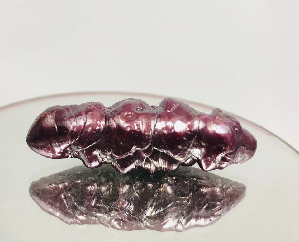 Powerful Leklai Suriyan Racha Red Thai Amulet Magic Buddha Stone Lp Somporn Best - Image 2 of 4