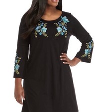 Kaari Blue Plus Size Embroidered Shift Dress. Size 0X. $119.00