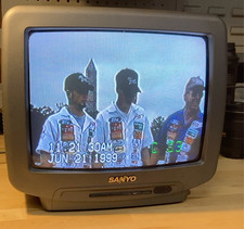 Sanyo 13  CRT TV Retro Gaming Cyberpunk Y2K A...