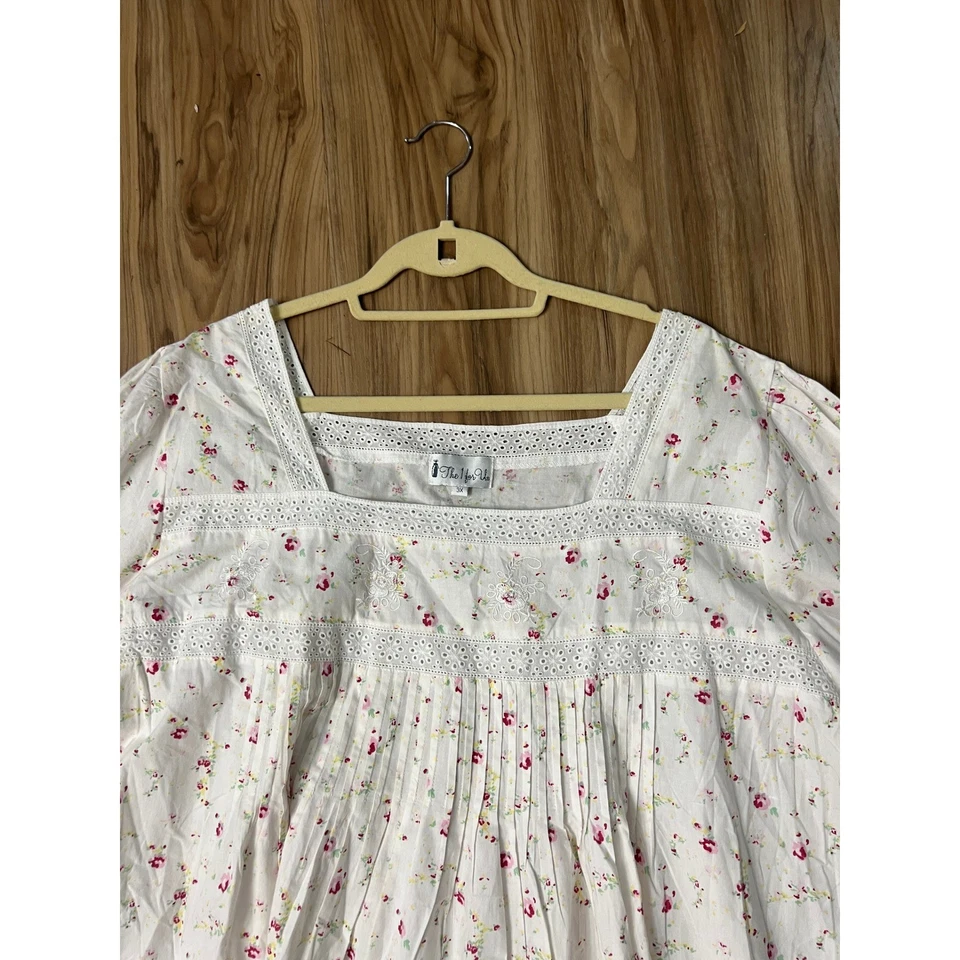 Camisón para mujer The 1 for U talla 3X estampado floral blanco rosa azul ojales ribete de encaje Foto 2 de 4