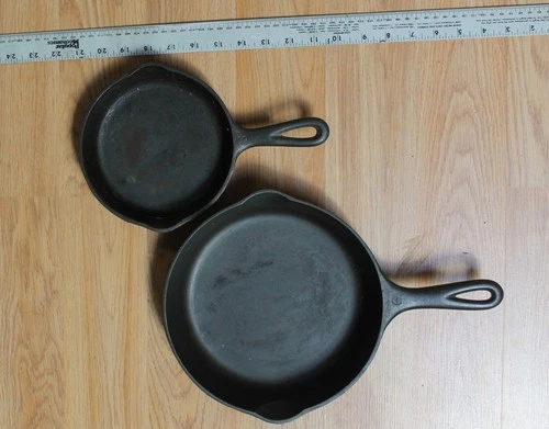 Cast Iron Skillet lot Wagner Ware Sidney-0 number 3 and 6 Antique