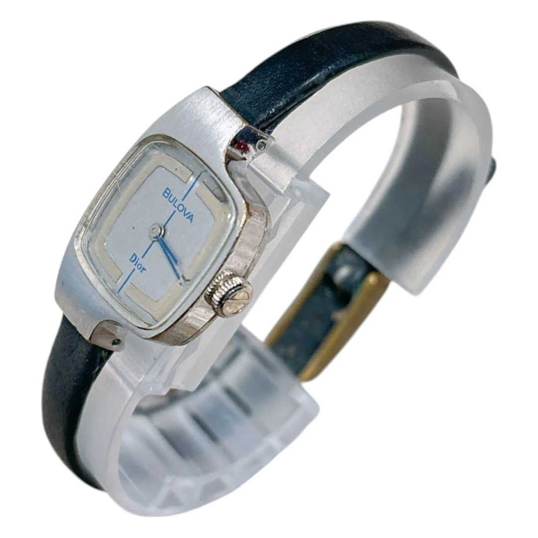 Montre bracelet Dior x Bulova à remontage manuel couleur argent