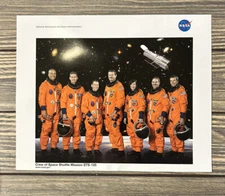 NASA Crew of Space Shuttle Mission STS-125 Photo Information