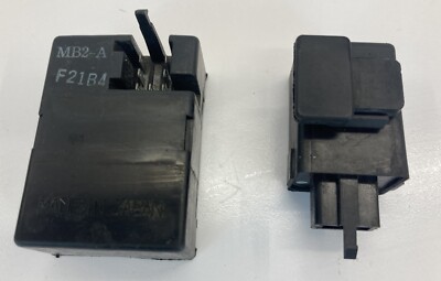 1984-86 Honda CB700sc CB700 Nighthawk Rear Taillight Turn Signal Flasher Relays