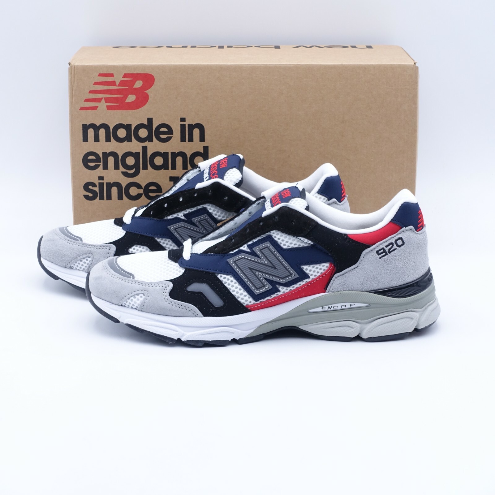 Size 8 Men's / 9.5 Women's New Balance Made in UK 920 Sneakers M920GKR Grey/Red
