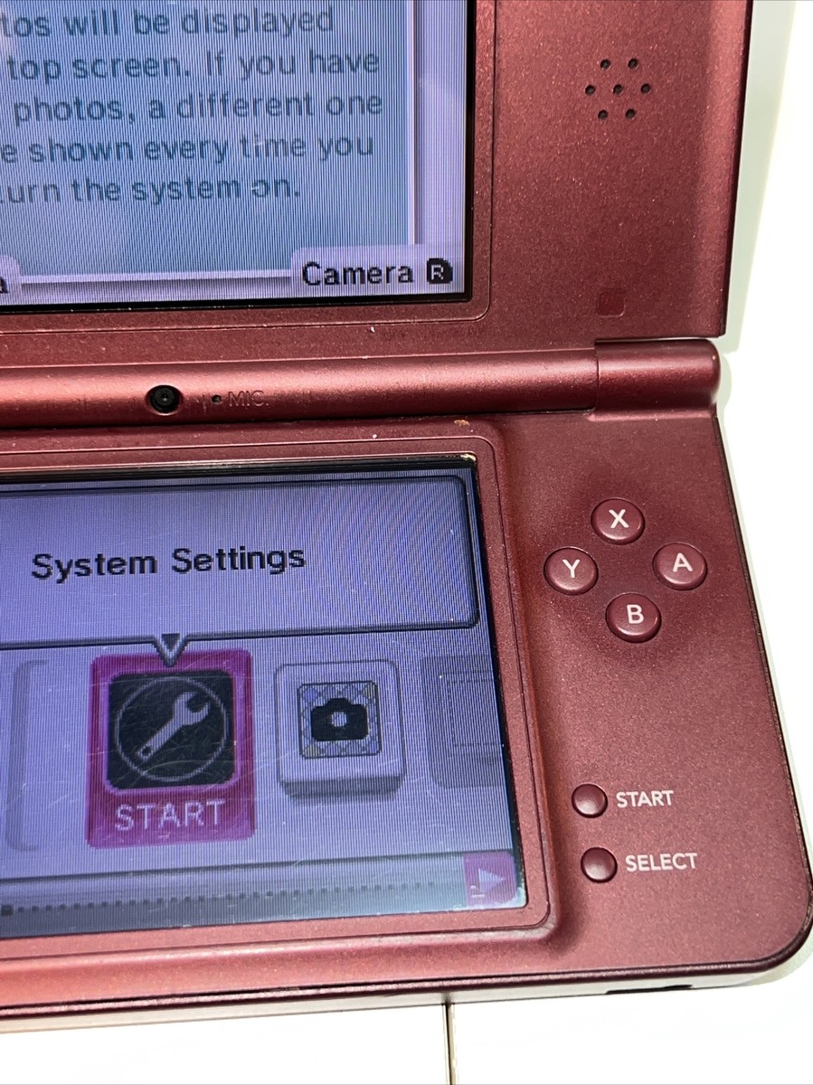  Nintendo DSi XL Burgundy : Video Games