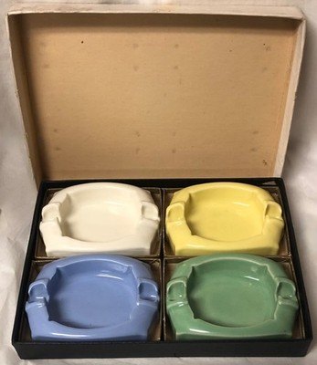 GUARDSMAN SAFETY ASHTRAY SET 4 NEW OLD SOCK PORCELAIN ASH TRAY G-03 MID CENTURY