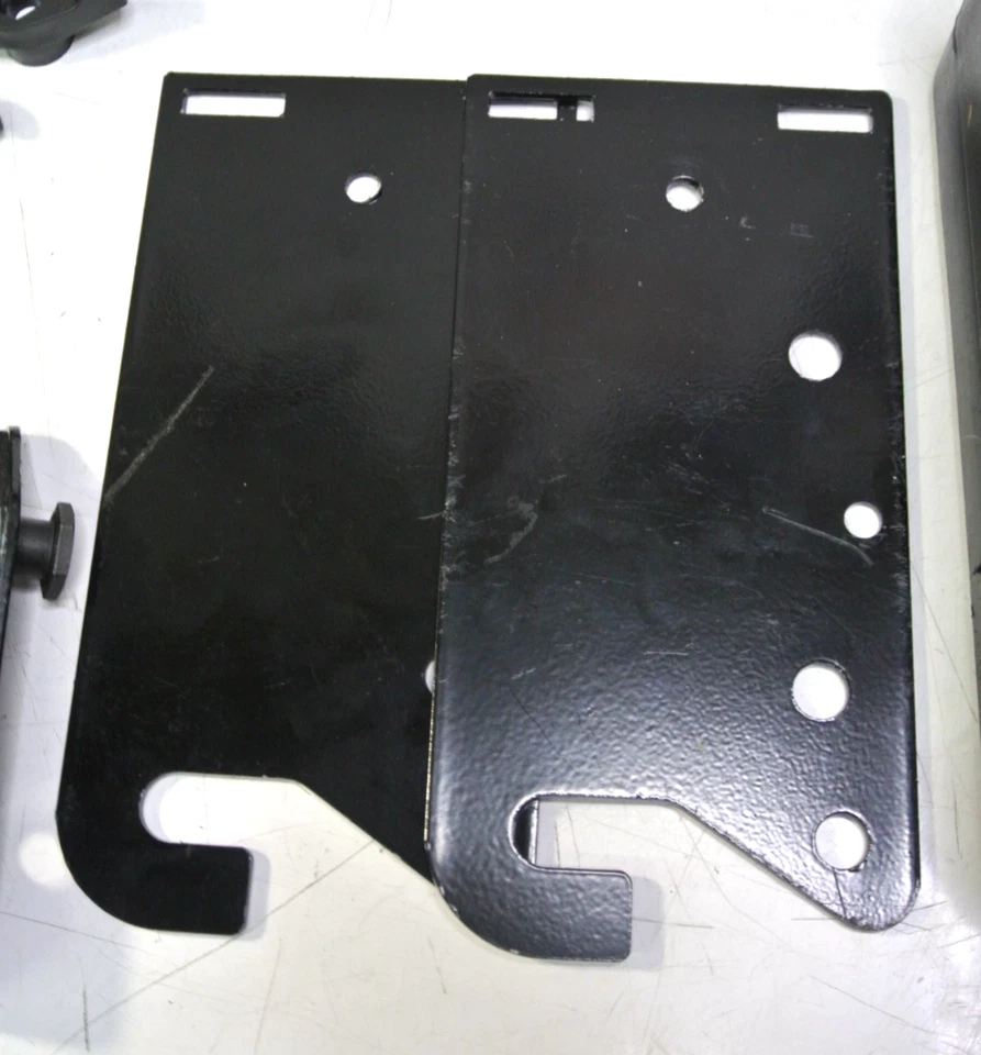 MTD 490-900-M060 Rear Mounted 42lb Suitcase Weight Murray Troy-Bilt XP Pony - Image 3 of 4