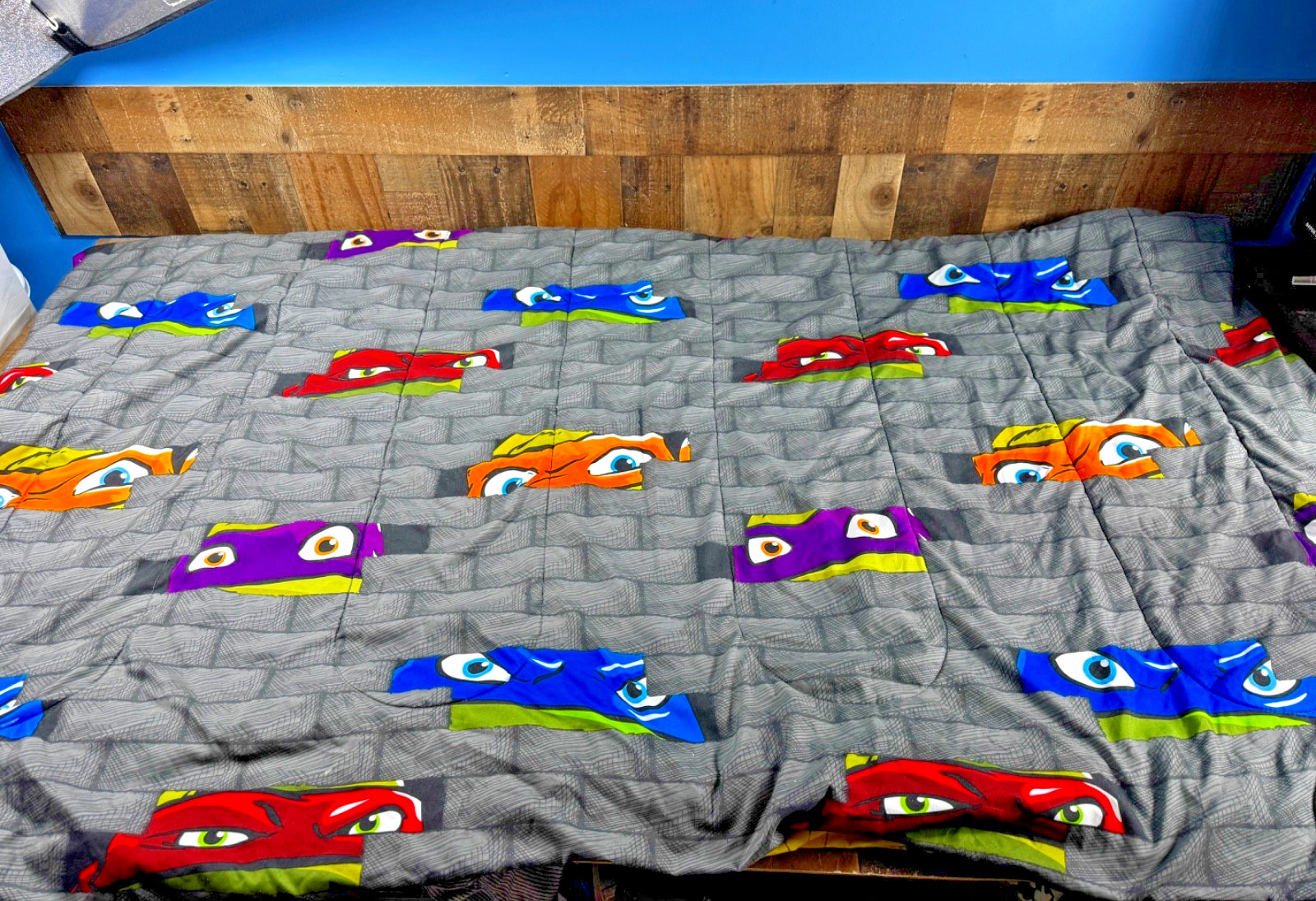VTG Teenage Mutant Ninja Turtles TMNT Twin Comforter Blanket 85 x 70 Nickelodeon