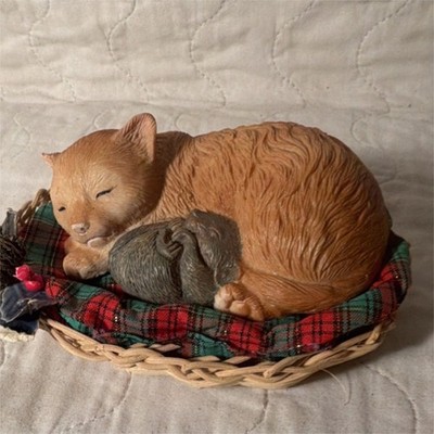 Christmas Around the World Cat & Mouse Figurine, Christmas Decor, Brown, 6'' N163