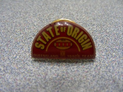 Queensland Maroons Rugby League Team - State of Origin Vintage 1980's Lapel Pin