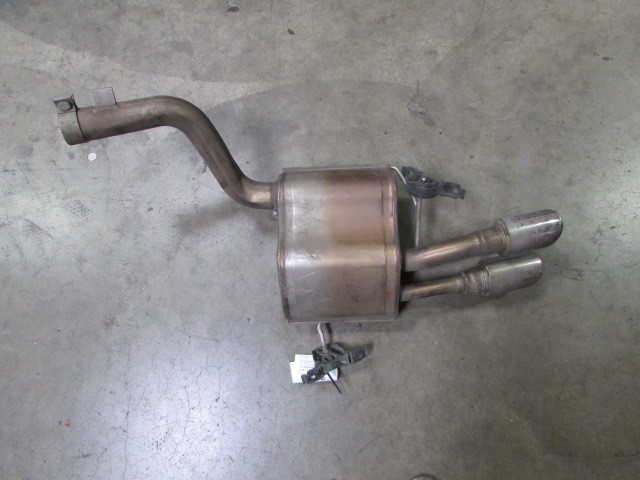 Maserati Quattroporte, LH, Left Side Muffler, Used, Scratched Tips, P/N 255122