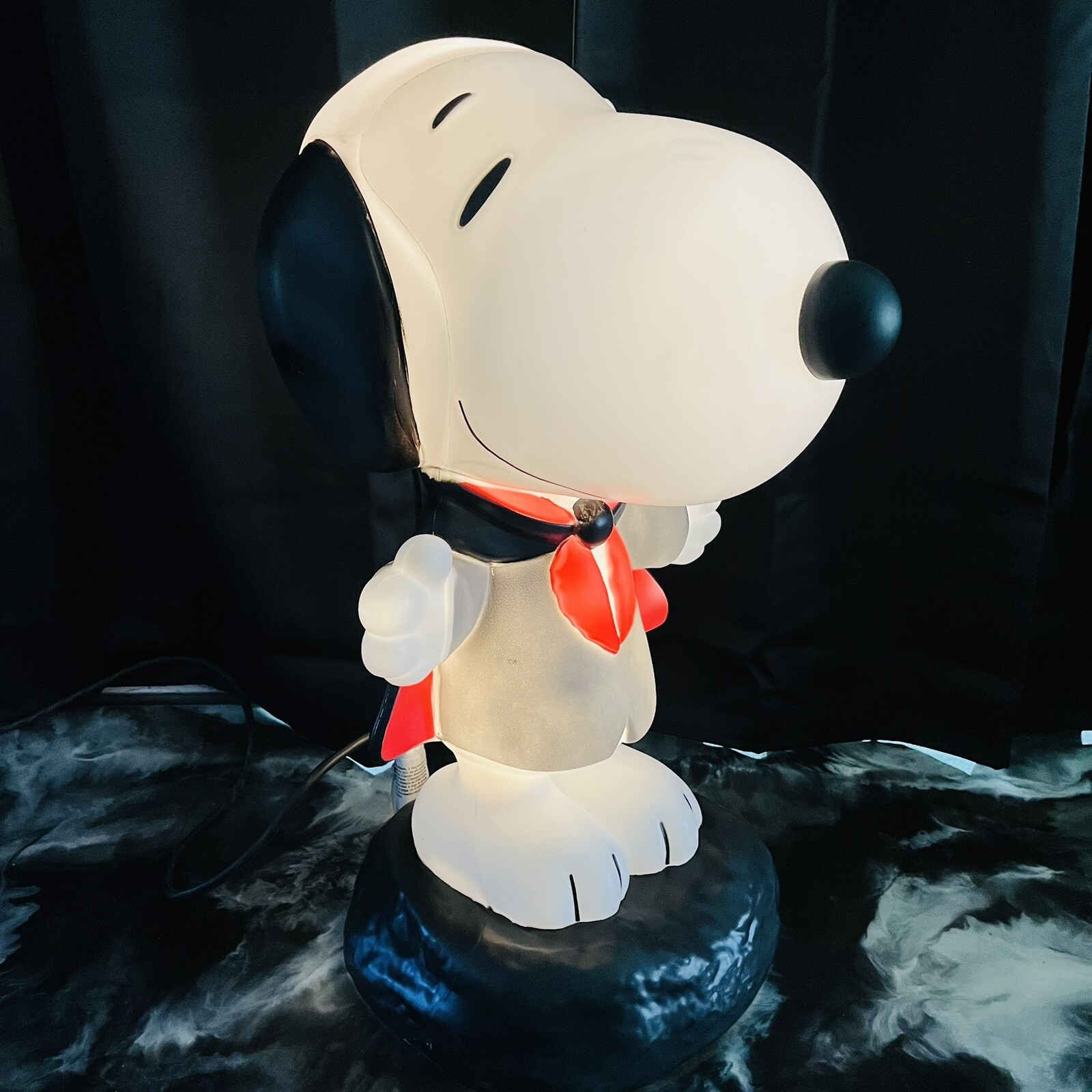 Snoopy 2 FT Halloween Blow Mold Yard Decor Gemmy Vampire Dracula Peanuts NEW