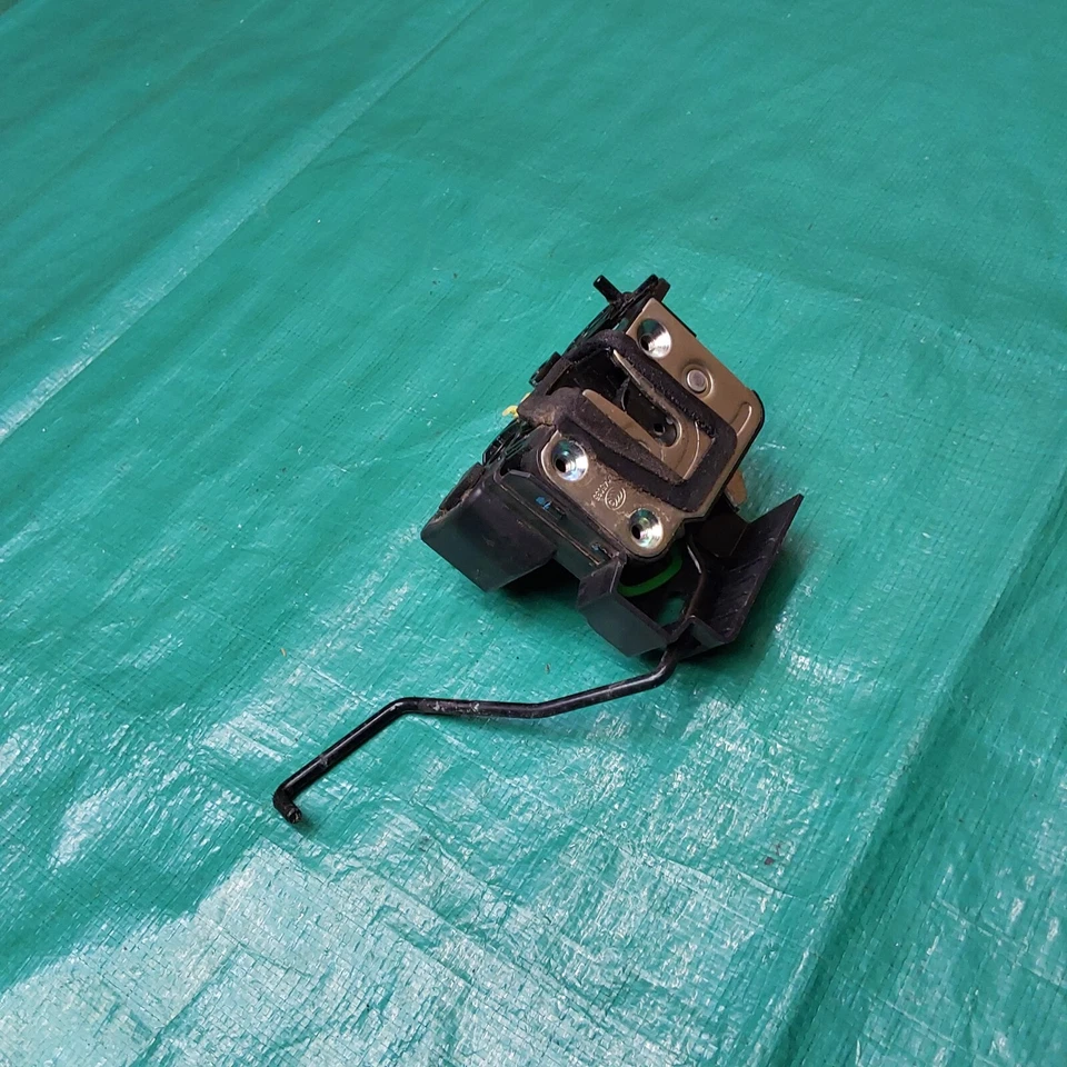 2012-2017 现代口音左后门锁闩原始设备制造商 81410-1R030 — 第 3/4 张图片