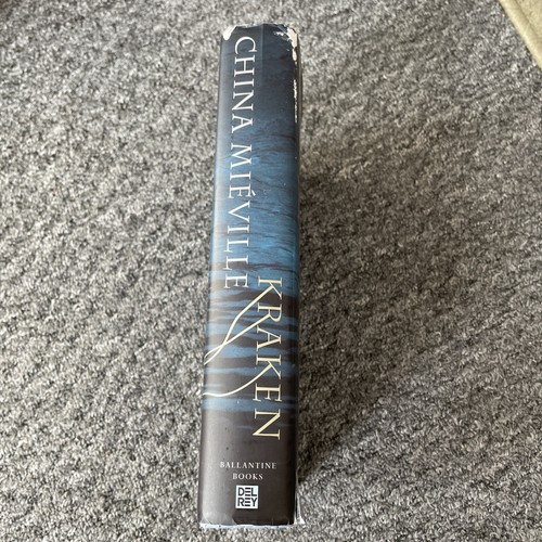 China Mieville KRAKEN First Edition 1st Print RARE HCDJ - Picture 2 of 6