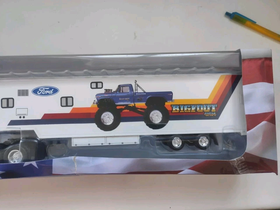 Ford CLT 9000 1990 Camion Americano 1/43 Bigfoot 4x4 Modellino Truck Tir Altaya - Immagine 3 di 4