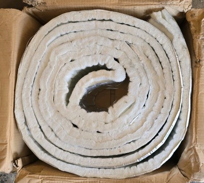 High Temperature Pipe Insulation Tape W = 300MM × L = 7.7 Meter