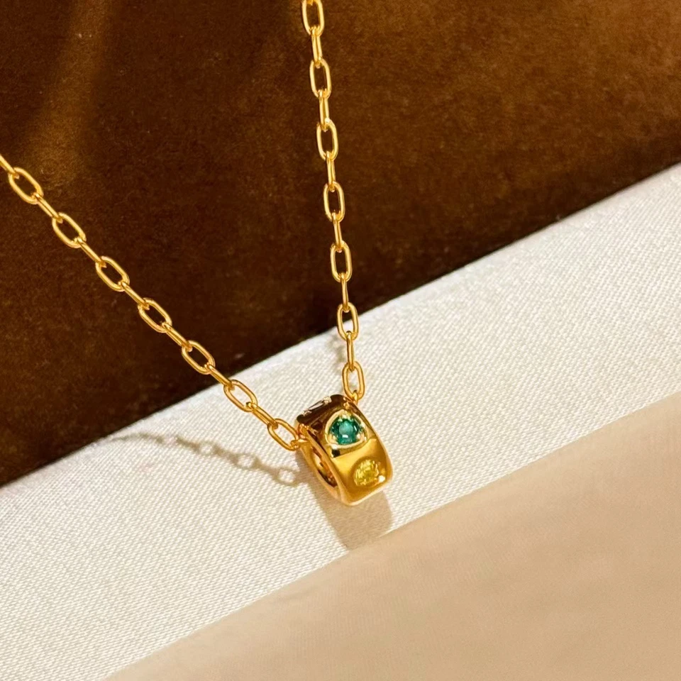 Collar colgante con incrustaciones de piedras preciosas de colores Pomellato Iconica Foto 2 de 4