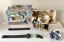 Kamen Rider Kiva DX Ixa Belt Set with Ixa Knuckle Boxed Missing Fuestles