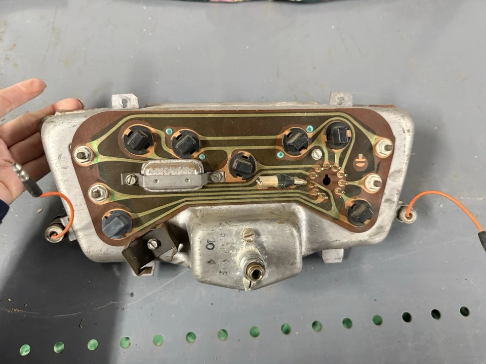 Cuadro de instrumentos clásico 63 64 AMC Rambler Rebel Ambassador Speedo 1963 1964 2 Foto 3 de 3