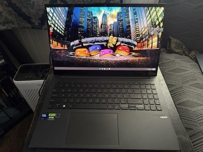 Asus Vivobook Pro 15 Q533M Core Ultra 7 155H 16GB RAM 1TB SSD GeForce RTX 3050