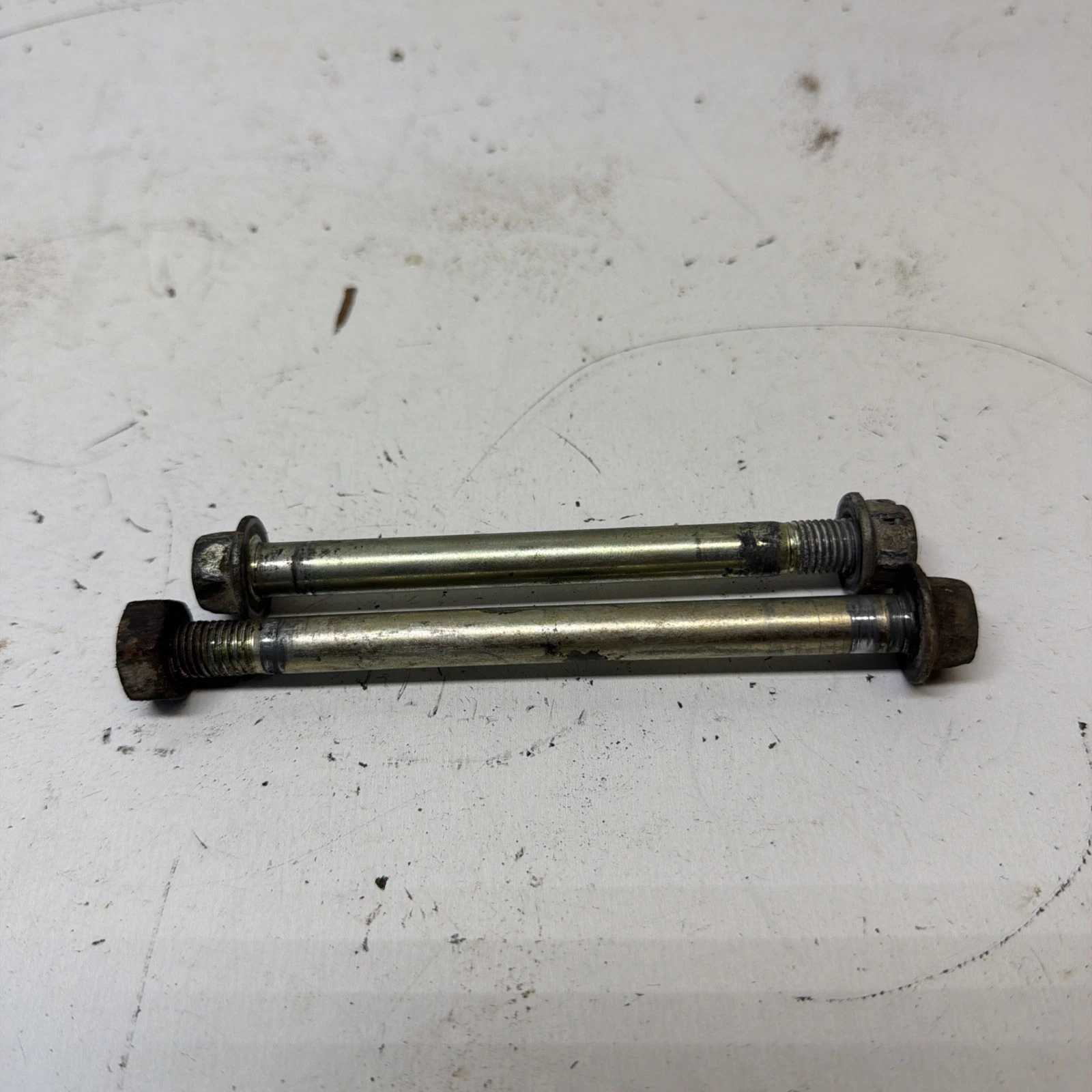 92 - 01 HONDA CR 250 R OEM LOWER ENIGNE MOUNTING BOLTS HARDWARE (2) SET