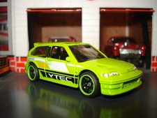  HONDA CIVIC EF CUSTOM EDITION AUTO SPORTIVA 1/64 HW CUSTOM RUOTE E PNEUMATICI AGGIUNTI