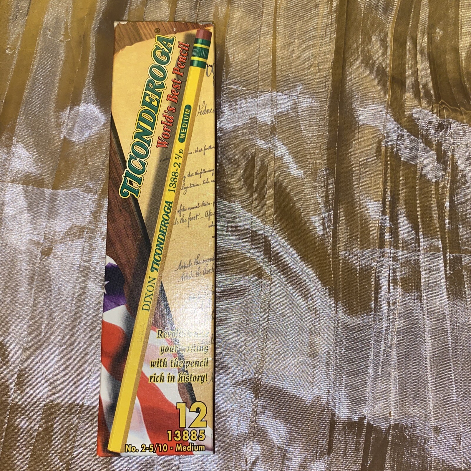 Vintage Dixon Ticonderoga Pencils 13882 2 5/10 F Medium 12 Pack Made in USA-image